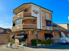 Bacio di Calabria - Entire Apartment - Triple Use - Image 2