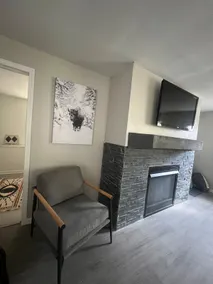 Cozy Cottage, 5 mins to Holiday Valley - Image 2
