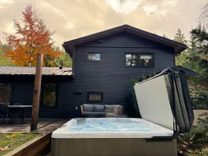 Wellness Oasis: hot tub, sauna, cold plunge - Image 2