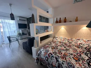 Studio close to the beaches! - Image 2