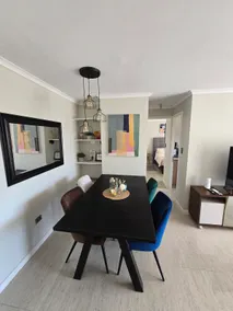 Modern Apartment, 70” TV & A/C / Private Parking / Wi-Fi - Image 4