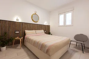 Bright 1-Bedroom with Ensuite in Puerta del Ángel - Image 2