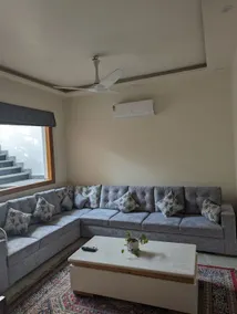 Luxury, modern 2BHK near Jubilee Walk - Image 4