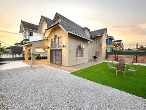 BNB Country Homestay, Rawang- 20 pax, pool, events - Image 2