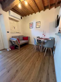 Detached house in Montecatini - Image 2