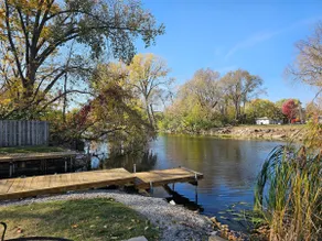 Fenced Yard; Waterfront; Dock, Cozy & Refreshing - Image 2