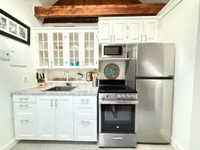 Wonderful Loft in Historic DT Unit 4 5137 - Image 5