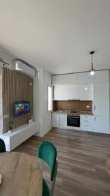 Sea View Apartment Durres - Image 4