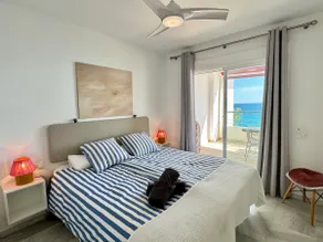 Beachfront Paradise: Terrace & Perfect Pool - Image 4