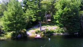Charming Cottage on the Lake - Image 2