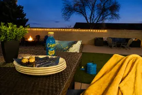 Large house/2 Kings/Big yard w Games/Grill/Dogs OK - Image 2