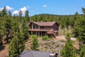 Antler Ridge Ridgehouse - Image 2