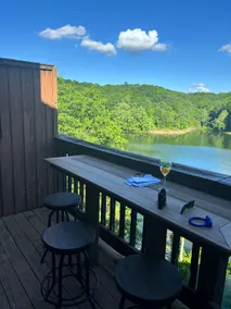 Lakeview Retreat - Image 3
