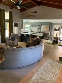 HIGH-END 4 beds w/ Pool, Great location - Image 4