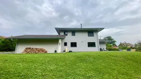 Beautiful contemporary house - Image 2