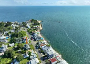 East Haven Beach House - Image 2