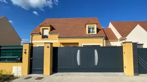 Studio near Asterix Park. - Image 2