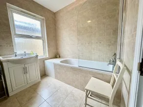 Cozy Family Flat in Twickenham - Image 4