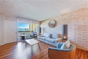 Coral Cabana - Image 2