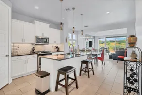 Luxe 4BR w/ Canyon Views - 3 King Beds & Hot Tub - Image 2