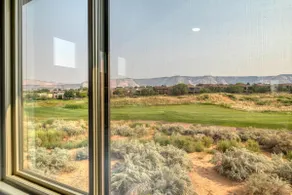 Luxe 4BR w/ Canyon Views - 3 King Beds & Hot Tub - Image 5