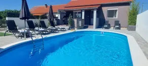Holiday home Bozza with pool - Image 3