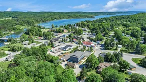 The Birches - Luxe Condotel in Lake Leelanau | U4 - Image 2