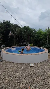 House near Bogotá with pool - Image 3