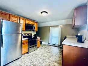 Comfy private 2-bedroom walkable to SUNY Cortland - Image 3