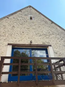 Independent room with shower room - Image 4