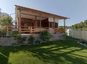 Roxanis House - Image 2
