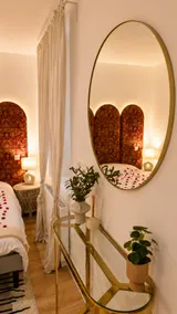 Light bath and cinema • Suite Meraki - Image 5