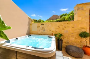 Roustico Luxury Villa Heated Pool & Whirpool - Image 5