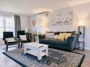 Cozy & Spacious 4BR House･Near DT/ Mall/Beach/UPEI - Image 2