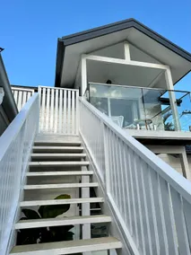 The Palms Beachside Retreat - Image 5