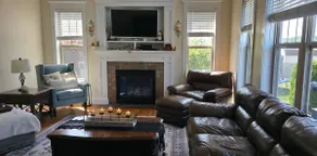 Elegant Craftmans Home Near SYR Airport Sleeps 6/7 - Image 2