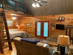 Upper Caddo River Cabin at Ouachita NF - Image 2