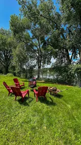 Lakefront hideaway in the city - Image 4