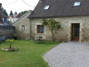 House 5 minutes from Château de la Trye 15 km from Beauvais Airport - Image 3