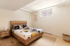 Free Parking & public swimming pool. 2Br Bachelor - Image 5