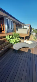 Cute Coastal Getaway - Image 4