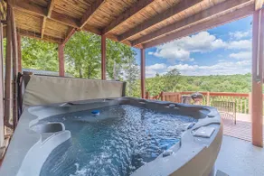 Spacious Soque Riverfront Mountain Log Cabin - Image 2