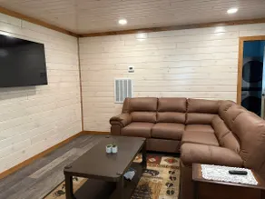 Kozy Keuka Getaway - Image 3