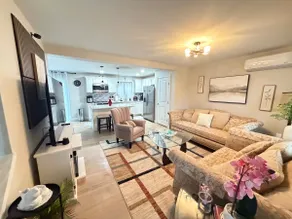 Private 3br & basement 3bth near Trail golf & Lake - Image 3