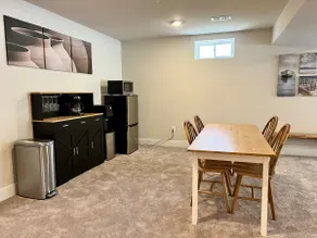 Spacious & Charming 1BR with King Bed - Image 4