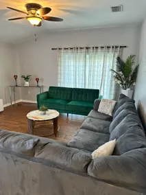 Fully Furnished Awesome Home - Image 2