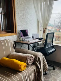 Cozy stay between Venice & Dolomites: AC & Parking - Image 5