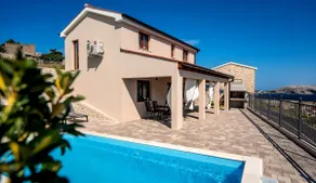 Villa Kamia - Luxury seaview villa with private heated pool - Image 5