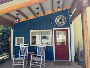 Backyard Bungalow - Image 2