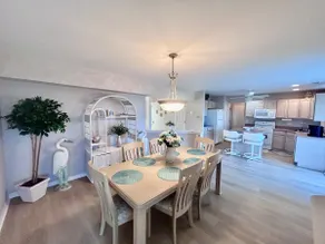 Bayfront House: Best Views! Mins to Beach & AC - Image 5